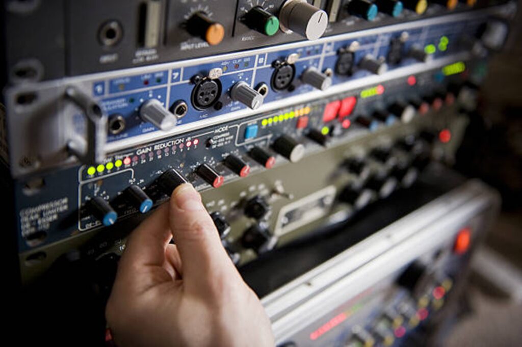 Analog Mastering vs. Digital Mastering What Artists Actually Hear